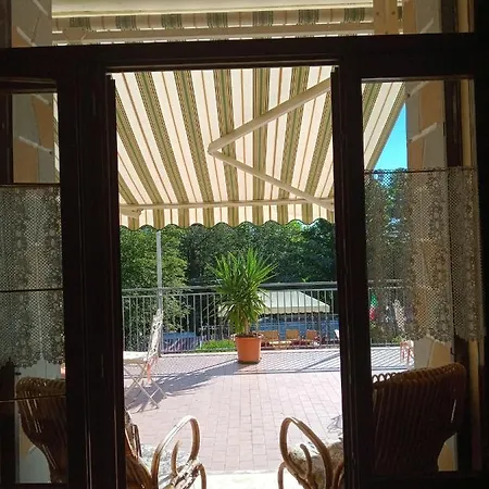 فندق Hotel Lory